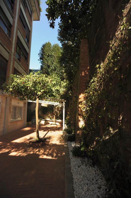 Home Under The Dome Rome Bagian luar foto